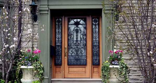 Кованые двери на заказ в Санкт-Петербурге